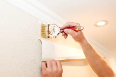 Pose de papier peint à Évriguet — revêtements muraux et toiles de verre
